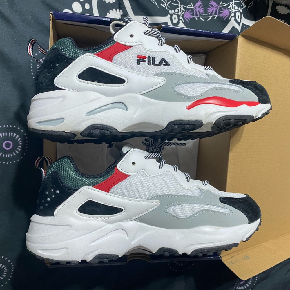 Women Fila Ray Tracer